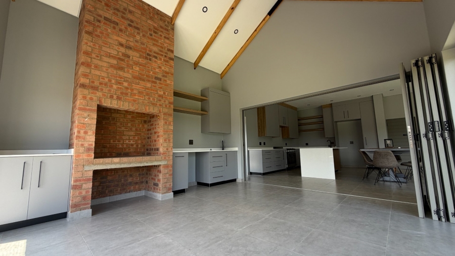  Bedroom Property for Sale in Vyfhoek A H North West